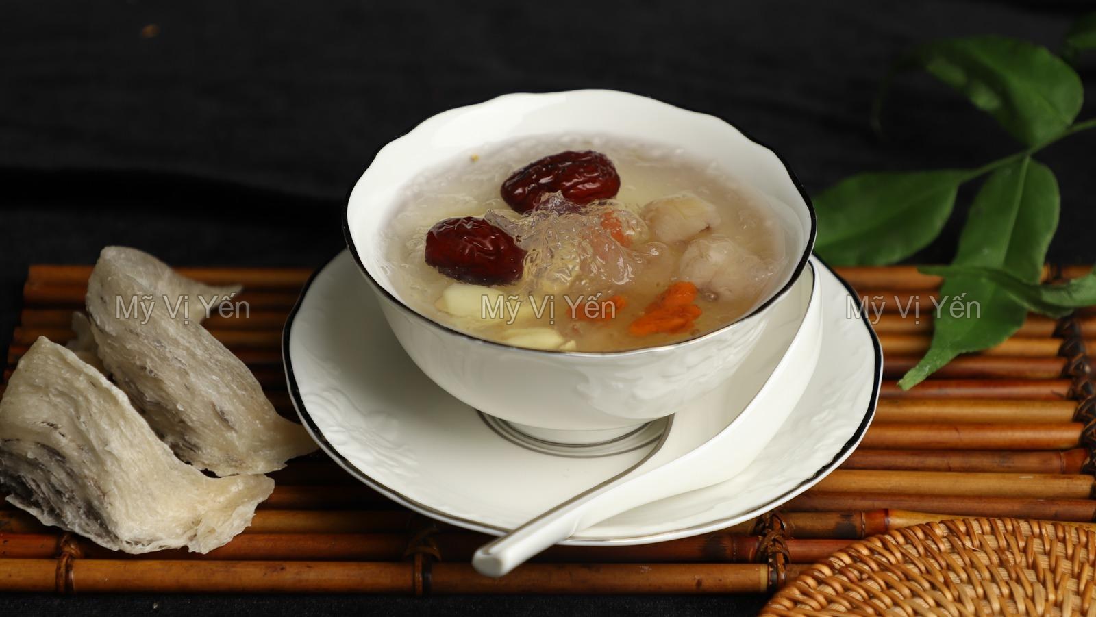 Chén yến chưng táo đỏ, kỷ tử — Mỹ Vị Yến